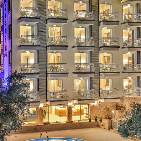 オレオ ホテル 4*